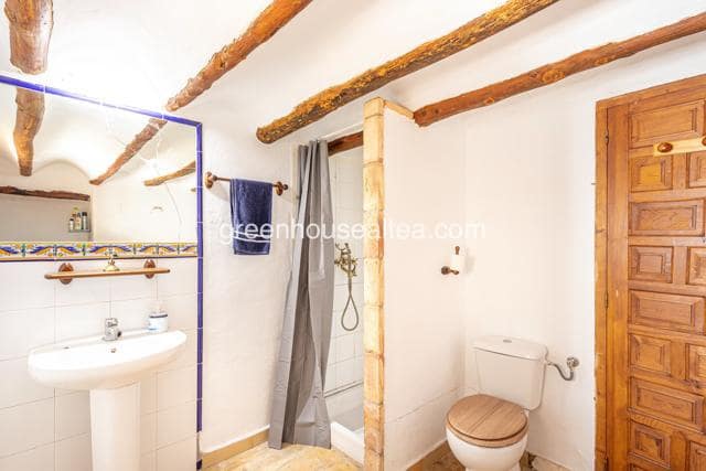 2 bedroom Finca/Country House for sale in Torremanzanas with pool garage - € 220,000 (Ref: 9397798)