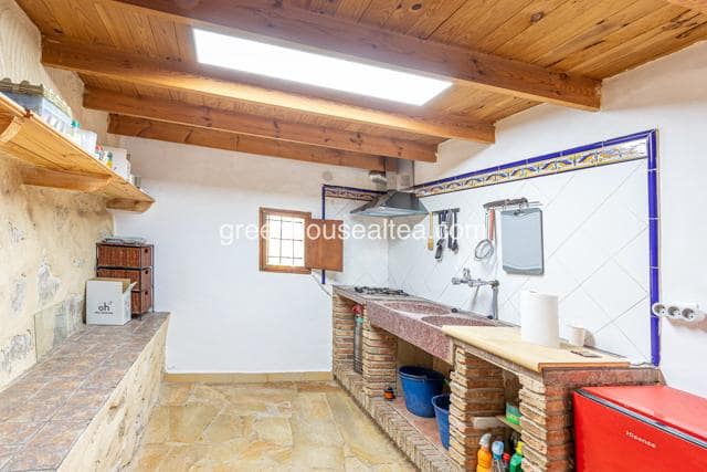 2 bedroom Finca/Country House for sale in Torremanzanas with pool garage - € 220,000 (Ref: 9397798)