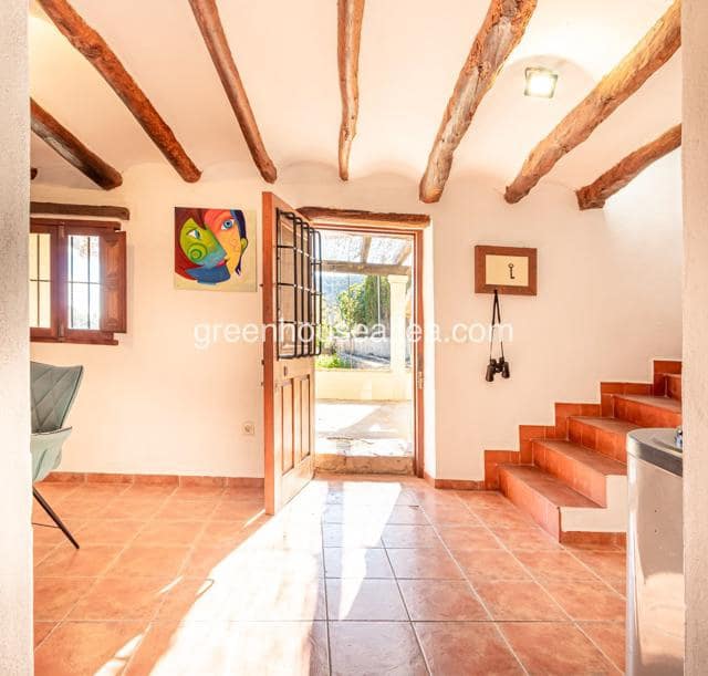 2 bedroom Finca/Country House for sale in Torremanzanas with pool garage - € 220,000 (Ref: 9397798)