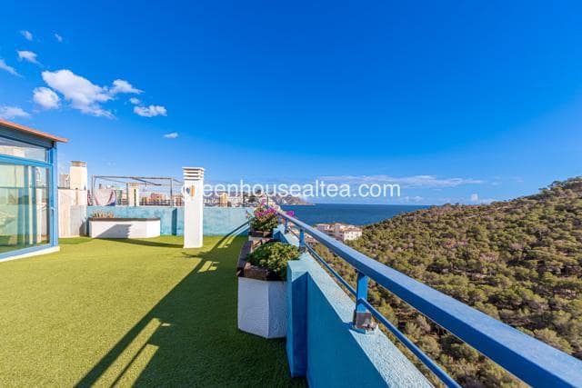 2 bedroom Flat for sale in La Villajoyosa / Vila Joiosa - € 390,000 (Ref: 9410186)