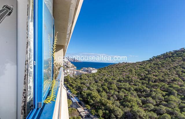 2 bedroom Flat for sale in La Villajoyosa / Vila Joiosa - € 390,000 (Ref: 9410186)