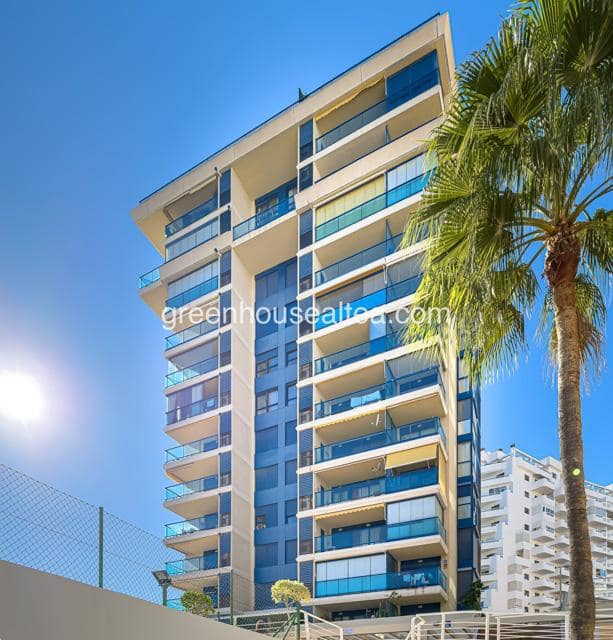 2 bedroom Flat for sale in La Villajoyosa / Vila Joiosa - € 390,000 (Ref: 9410186)