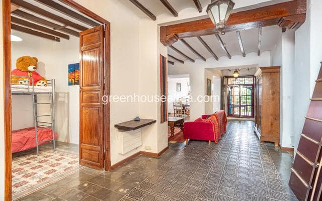 Chalet de 5 habitaciones en Polop en venta - 399.000 € (Ref: 9541939)