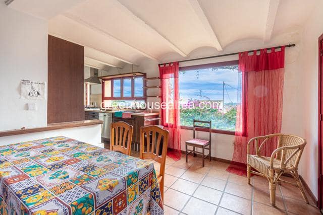 Chalet de 5 habitaciones en Polop en venta - 399.000 € (Ref: 9541939)