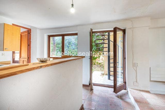 Chalet de 5 habitaciones en Polop en venta - 399.000 € (Ref: 9541939)