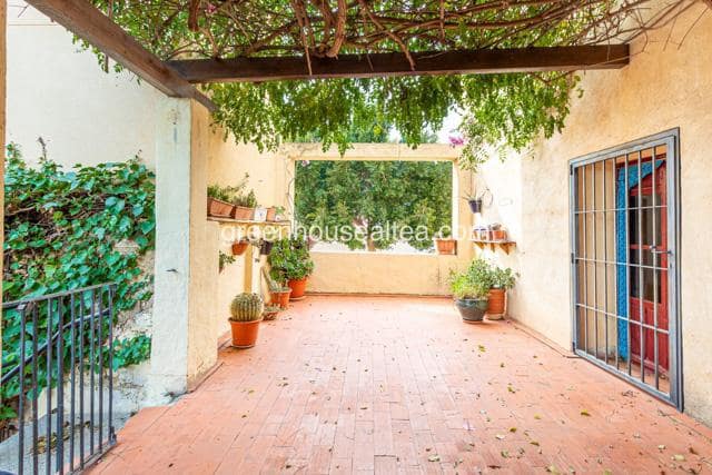 5 Zimmer Villa zu verkaufen in Polop - 399.000 € (Ref: 9541939)