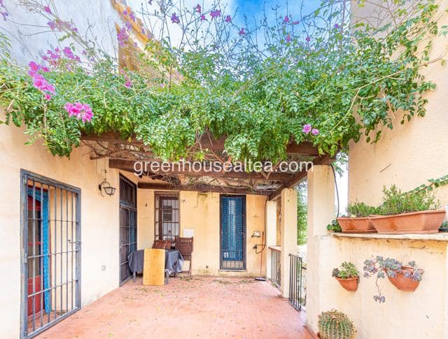 Chalet de 5 habitaciones en Polop en venta - 399.000 € (Ref: 9541939)