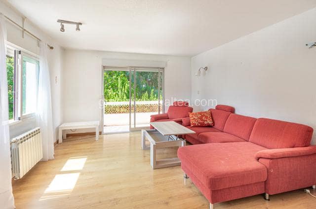 Chalet de 6 habitaciones en Alfaz del Pi / L'Alfàs del Pi en venta con garaje - 850.000 € (Ref: 9541940)