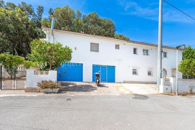 Chalet de 6 habitaciones en Alfaz del Pi / L'Alfàs del Pi en venta con garaje - 850.000 € (Ref: 9541940)