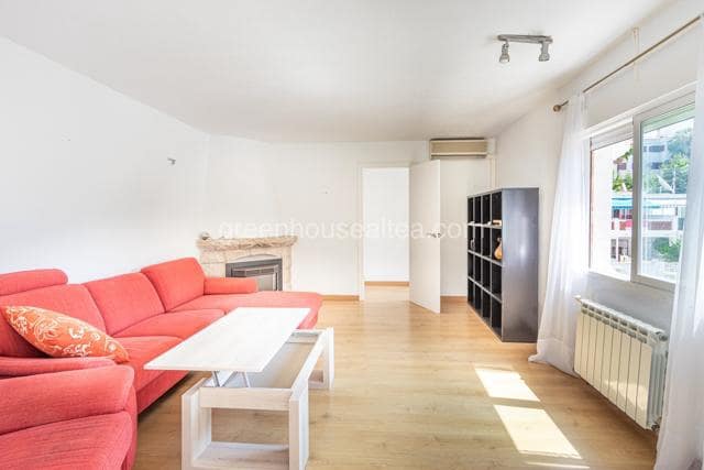 Chalet de 6 habitaciones en Alfaz del Pi / L'Alfàs del Pi en venta con garaje - 850.000 € (Ref: 9541940)