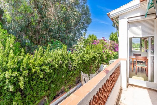 Chalet de 6 habitaciones en Alfaz del Pi / L'Alfàs del Pi en venta con garaje - 850.000 € (Ref: 9541940)