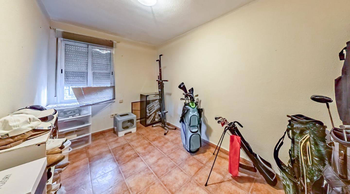 2 bedroom Flat for sale in Altea with garage - € 299,000 (Ref: 9581210)