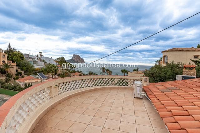 5 sovrum Villa till salu i Calpe / Calp med pool garage - 995 000 € (Ref: 9603272)