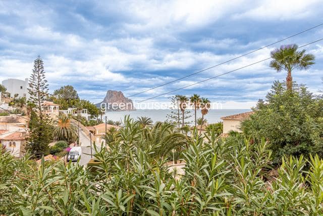 5 sovrum Villa till salu i Maryvilla, Calpe / Calp med pool garage - 995 000 € (Ref: 9603272)