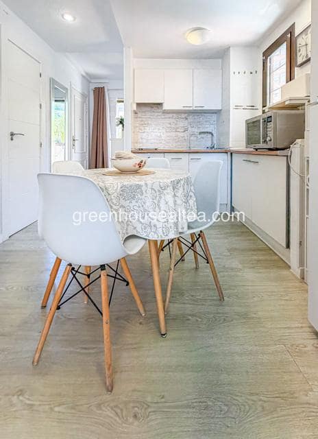 2 slaapkamer Flat te koop in Benidorm met zwembad garage - € 235.000 (Ref: 9650561)