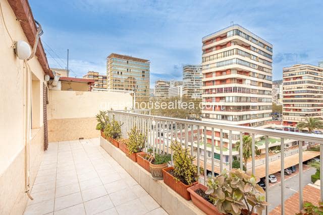5 soveværelse Lejlighed til salg i Benidorm med garage - € 515.000 (Ref: 9708991)