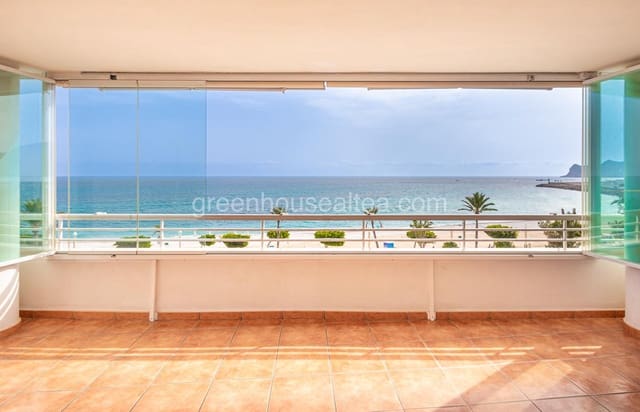 4 bedroom Flat for rent in Altea with garage - € 2,200 (Ref: 9737039)