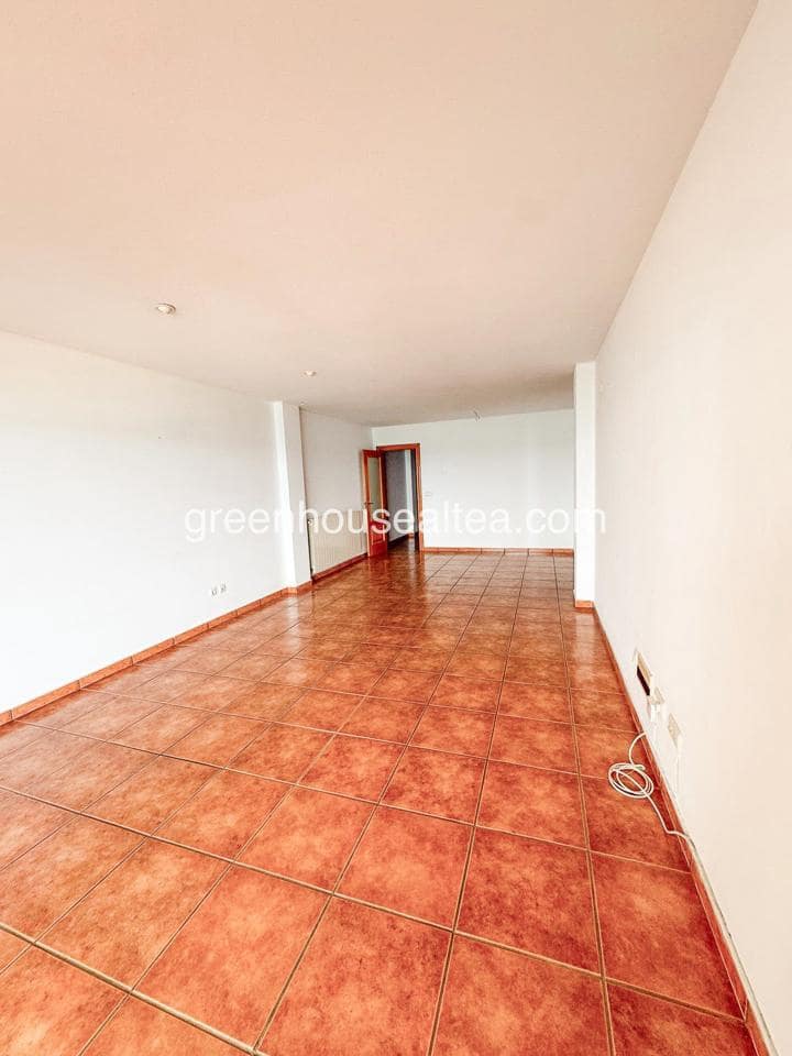 4 Zimmer Wohnung zu vermieten in Altea mit Garage - 2.200 € (Ref: 9737039)