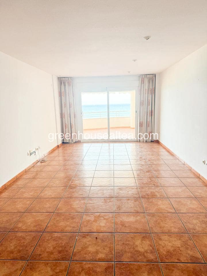 4 Zimmer Wohnung zu vermieten in Altea mit Garage - 2.200 € (Ref: 9737039)