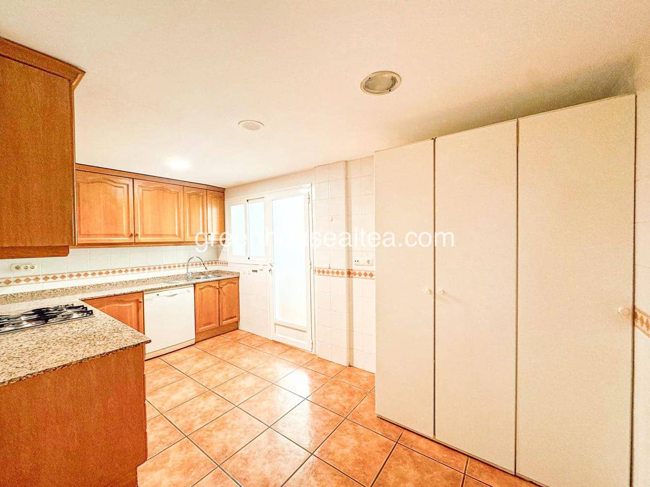 4 Zimmer Wohnung zu vermieten in Altea mit Garage - 2.200 € (Ref: 9737039)