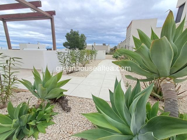 3 bedroom Villa for sale in Polop - € 460,000 (Ref: 9739200)