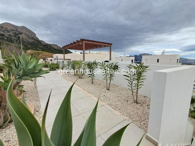 3 bedroom Villa for sale in Polop - € 460,000 (Ref: 9739200)