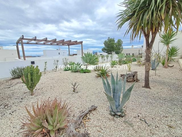 3 bedroom Villa for sale in Polop - € 460,000 (Ref: 9739200)