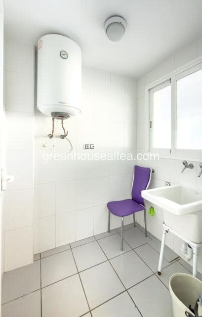 2 soveværelse Lejlighed til salg i Benidorm med swimmingpool garage - € 265.000 (Ref: 9793222)