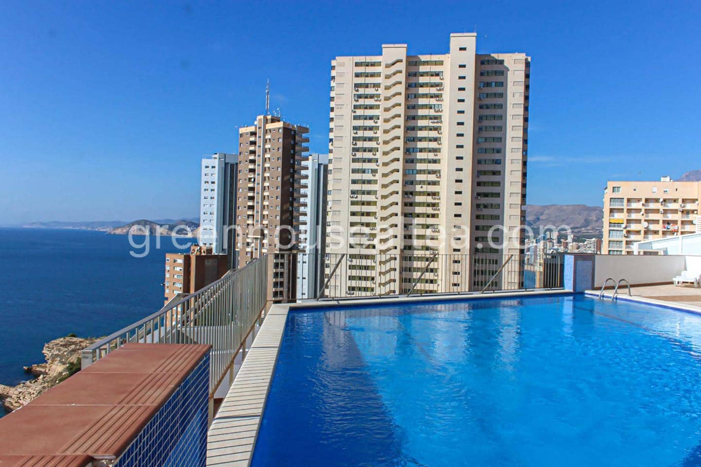 2 soveværelse Lejlighed til salg i Benidorm med swimmingpool garage - € 265.000 (Ref: 9793222)