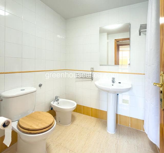 2 bedroom Flat for rent in Polop - € 750 (Ref: 9854538)