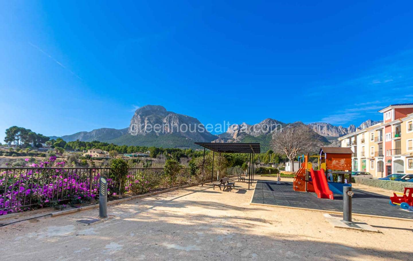 2 bedroom Flat for rent in Polop - € 750 (Ref: 9854538)