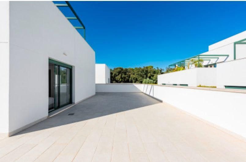 Apartamento de 5 habitaciones en Sotogrande en alquiler con piscina garaje - 3.900 € (Ref: 10003558)
