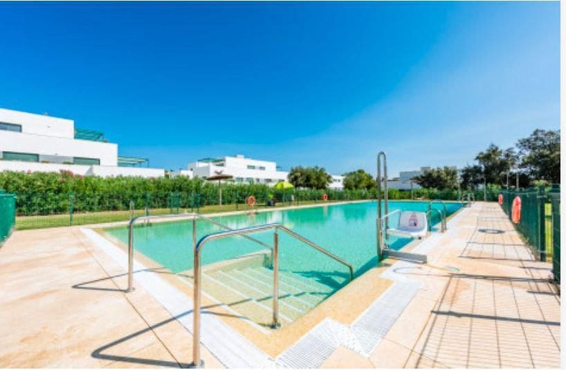 Apartamento de 5 habitaciones en Sotogrande en alquiler con piscina garaje - 3.900 € (Ref: 10003558)