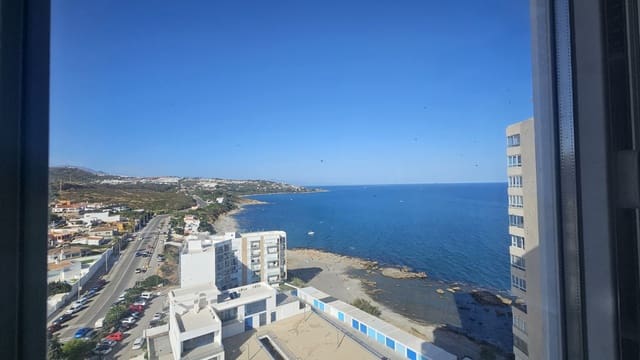 Apartamento de 3 habitaciones en Torreguadiaro, San Roque en venta - 565.000 € (Ref: 10012950)
