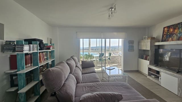Apartamento de 3 habitaciones en Torreguadiaro, San Roque en venta - 565.000 € (Ref: 10012950)