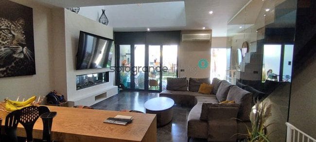 3 bedroom Townhouse for rent in San Enrique de Guadiaro with pool - € 2,500 (Ref: 10026953)