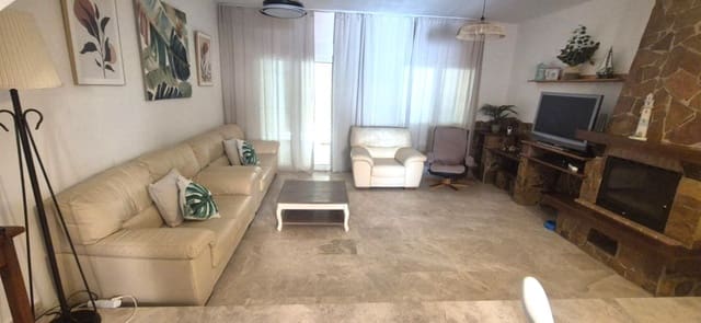 3 sovrum Radhus att hyra i San Luis de Sabinillas, Manilva med pool - 1 500 € (Ref: 10026954)