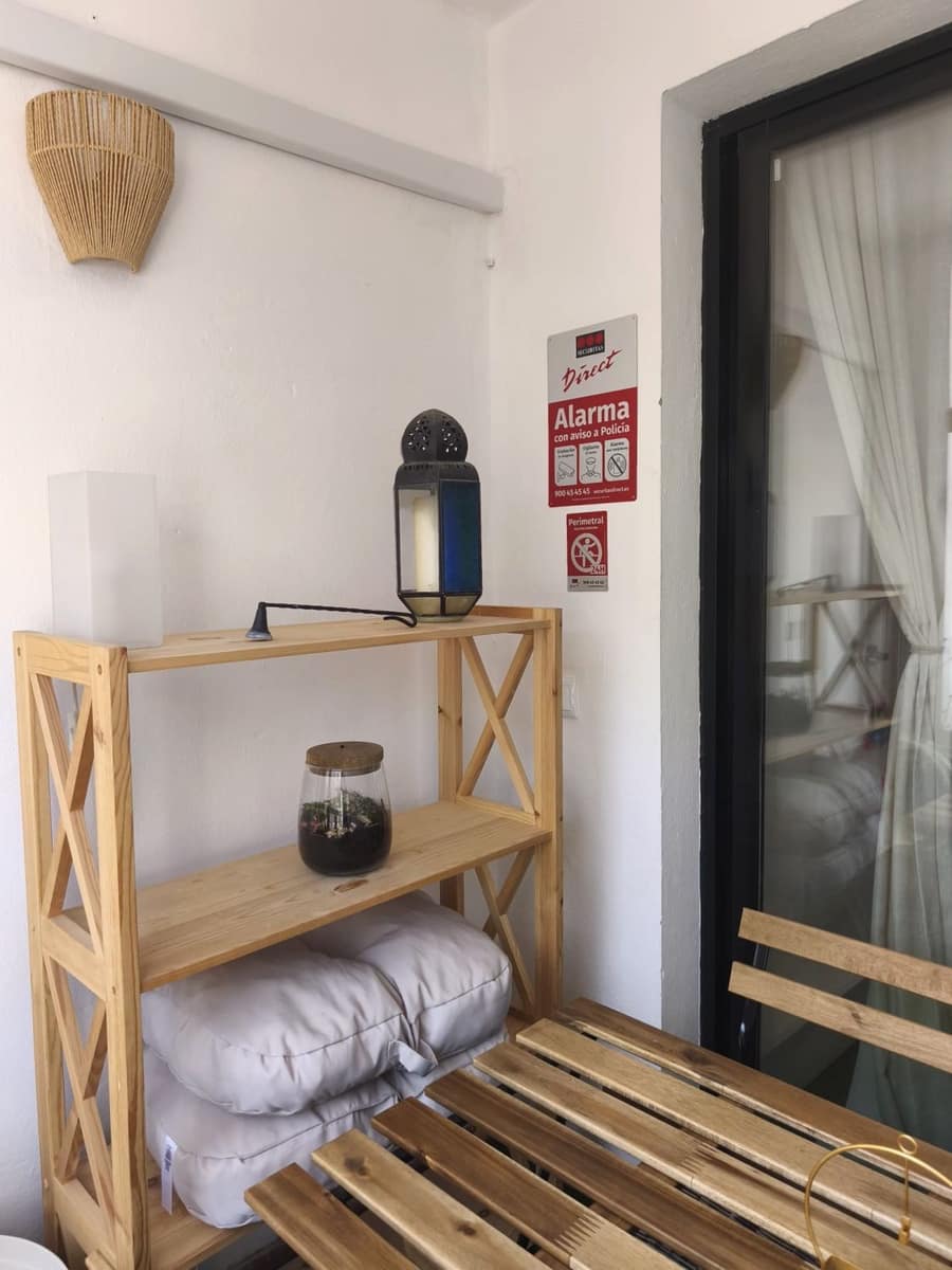 Appartement te huur in Sotogrande met zwembad garage - € 700 (Ref: 10031592)
