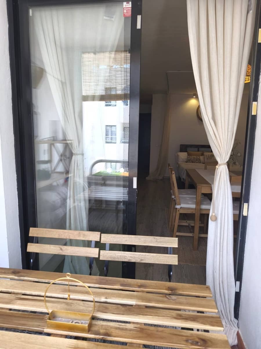 Appartement te huur in Sotogrande met zwembad garage - € 700 (Ref: 10031592)