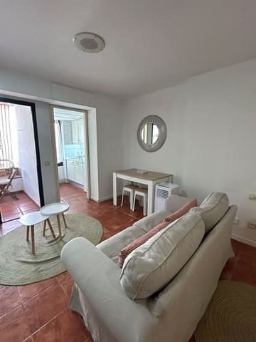 Apartamento en Sotogrande Costa, San Roque en alquiler con piscina garaje - 700 € (Ref: 10031594)
