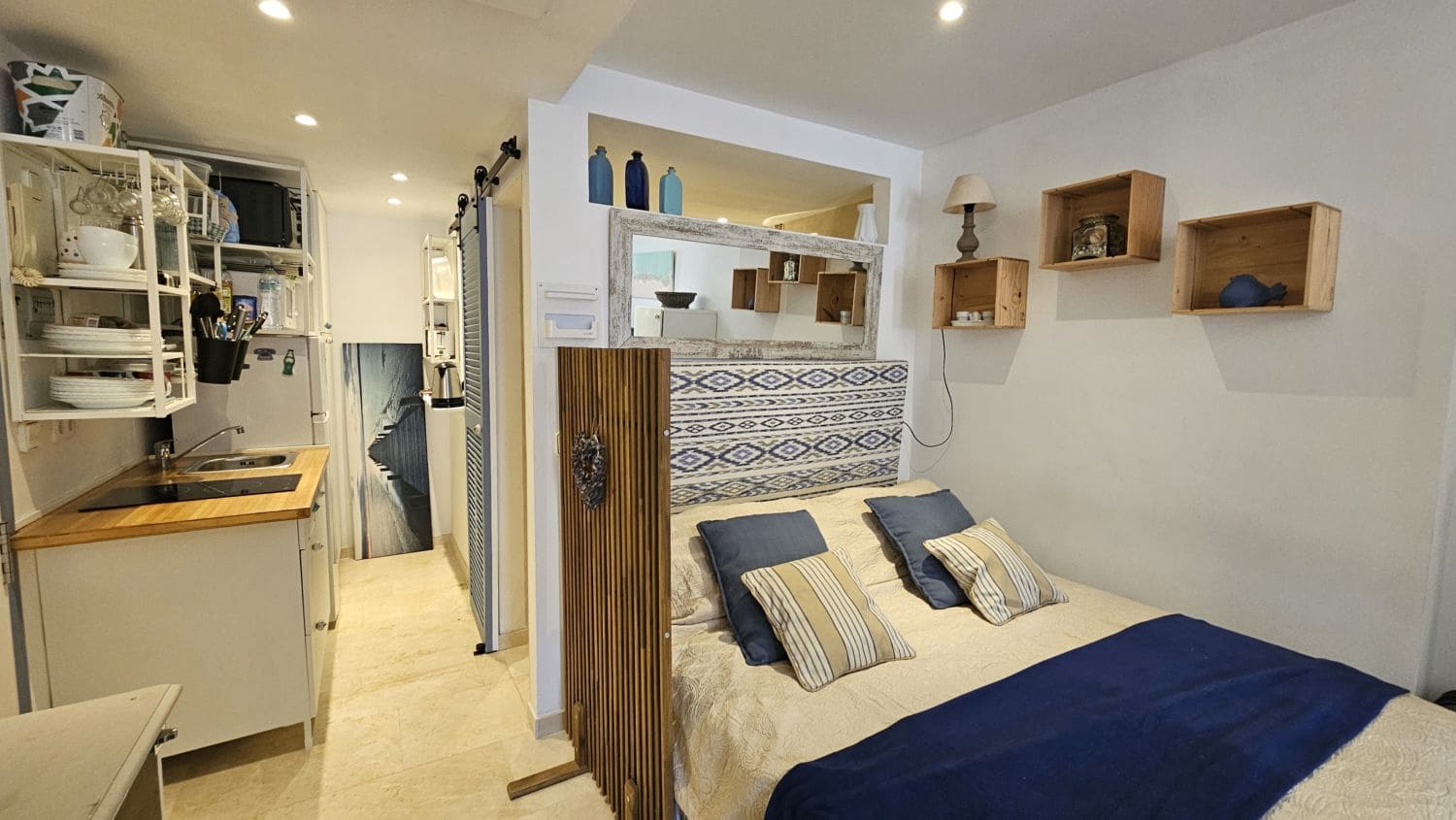 Studio te huur in Sotogrande - € 800 (Ref: 10033553)
