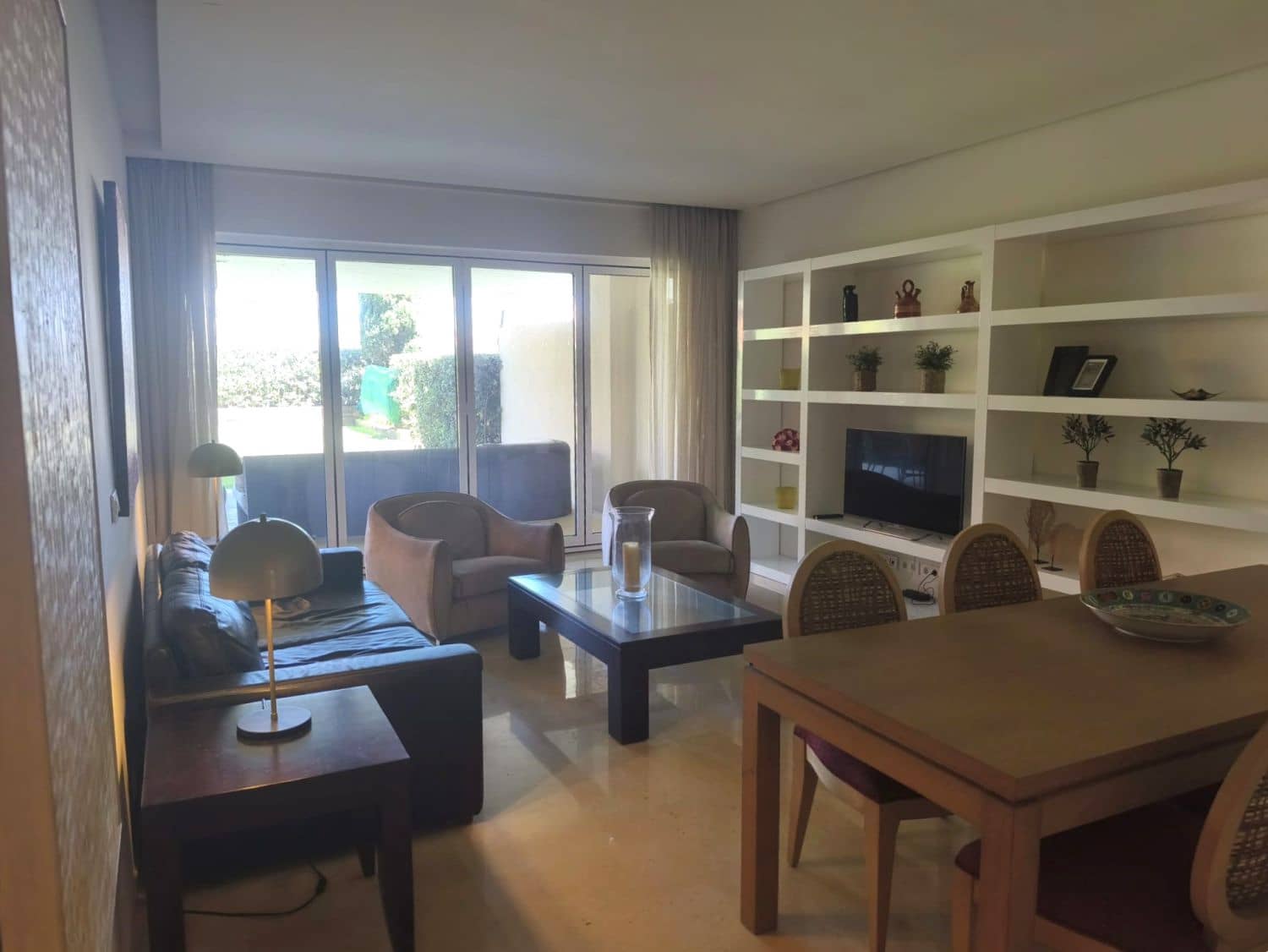 2 bedroom Apartment for rent in Sotogrande with pool - € 2,500 (Ref: 10037113)