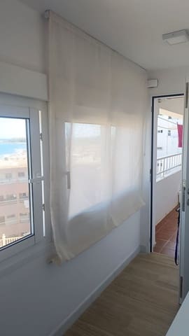 2 soveværelse Lejlighed til leje i Torreguadiaro, San Roque - € 700 (Ref: 10061403)