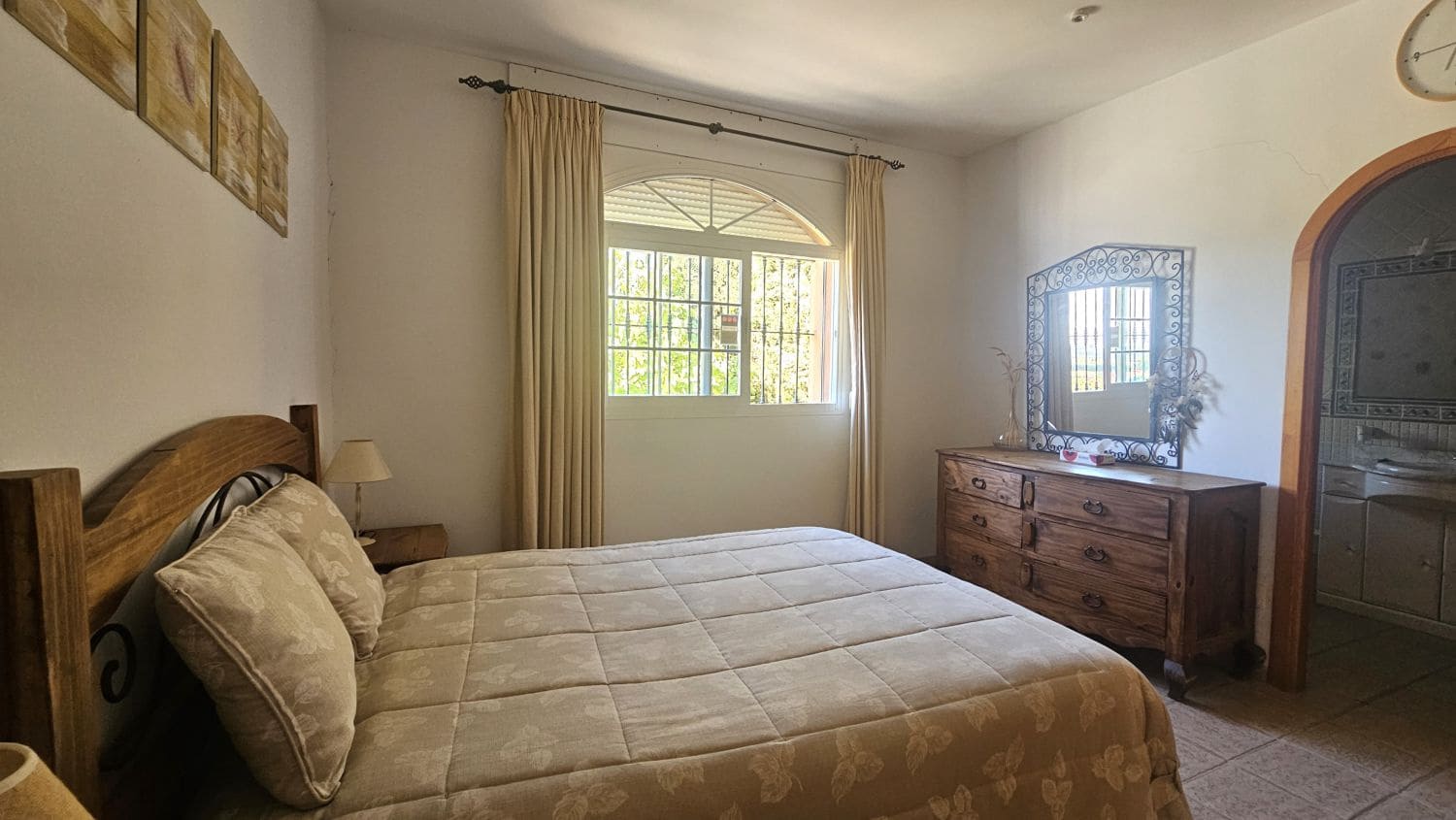 5 sypialnia Willa na sprzedaż w San Enrique de Guadiaro z garażem - 598 000 € (Ref: 10080570)