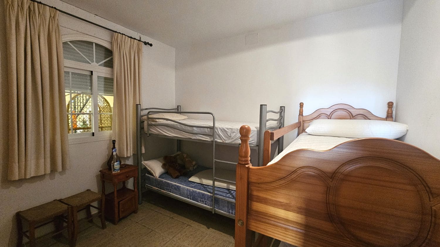 5 sypialnia Willa na sprzedaż w San Enrique de Guadiaro z garażem - 598 000 € (Ref: 10080570)