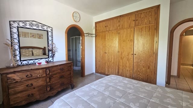 5 sypialnia Willa na sprzedaż w San Enrique de Guadiaro, San Roque z garażem - 598 000 € (Ref: 10080570)
