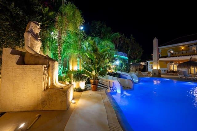7 Zimmer Villa zu verkaufen in Sotogrande Alto, San Roque - 11.990.000 € (Ref: 10085690)