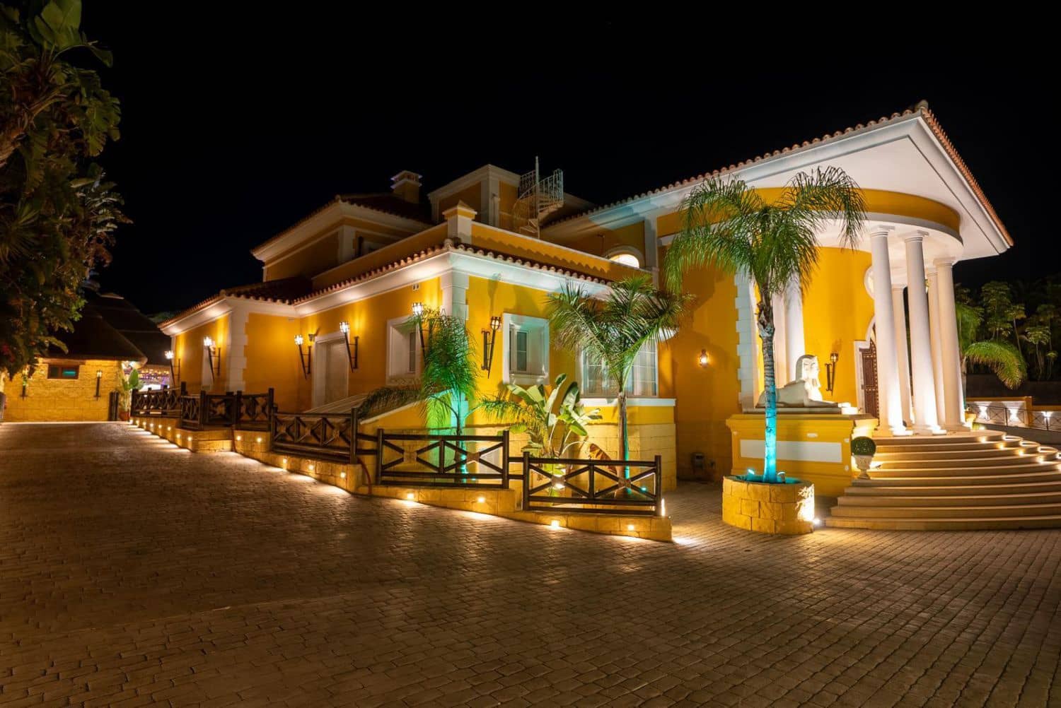7 Zimmer Villa zu verkaufen in Sotogrande - 11.990.000 € (Ref: 10085690)