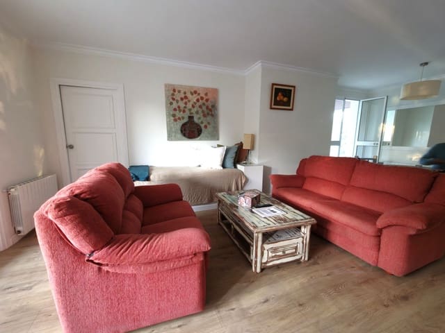 2 Zimmer Apartment zu vermieten in Sotogrande, San Roque mit Garage - 1.500 € (Ref: 10097667)