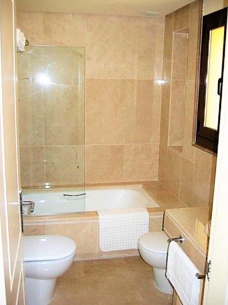 3 camera da letto Appartamento da affittare in Sotogrande con piscina garage - 3.000 € (Rif: 10115523)